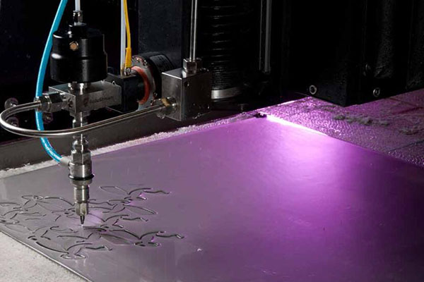 使用激光切割機的好處體現在這五個方面