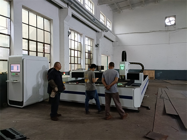 數控激光切割機與數控等離子切割機的優缺對比